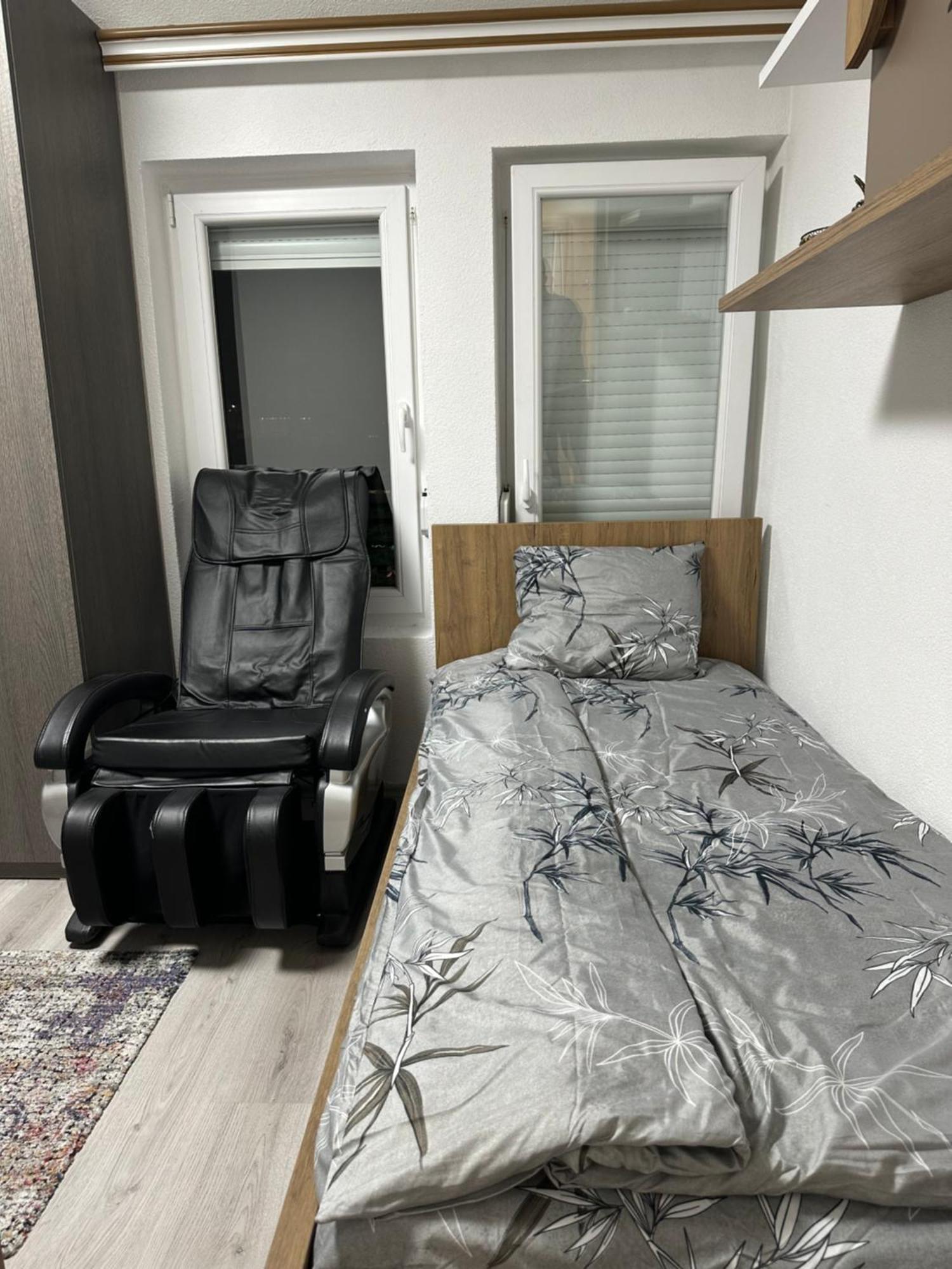 Skyline Apartment 2 Peć Zewnętrze zdjęcie