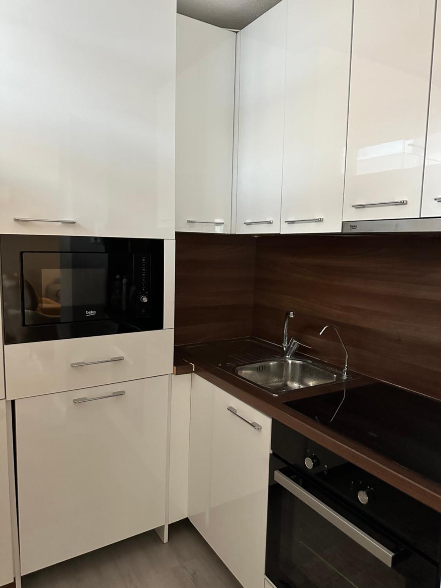 Skyline Apartment 2 Peć Zewnętrze zdjęcie